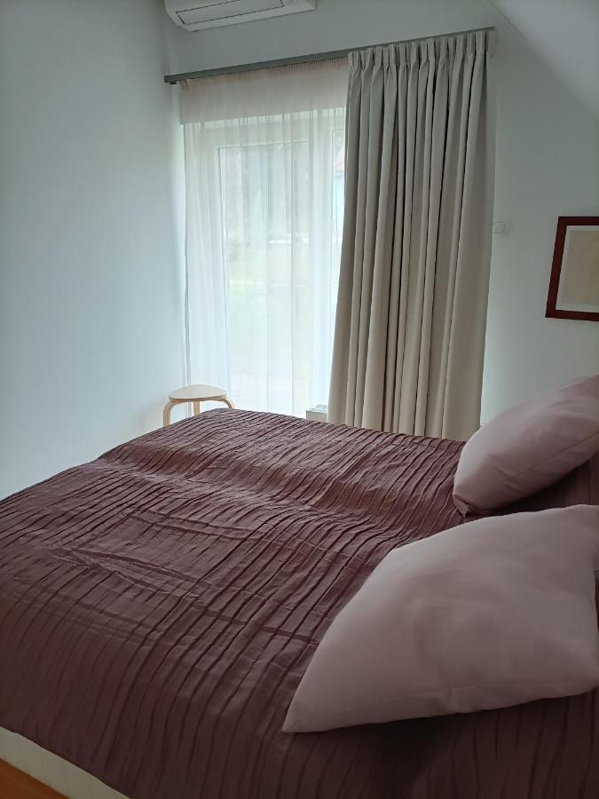 Pahok Apartmanhaz Alsopahok Apartment Екстериор снимка